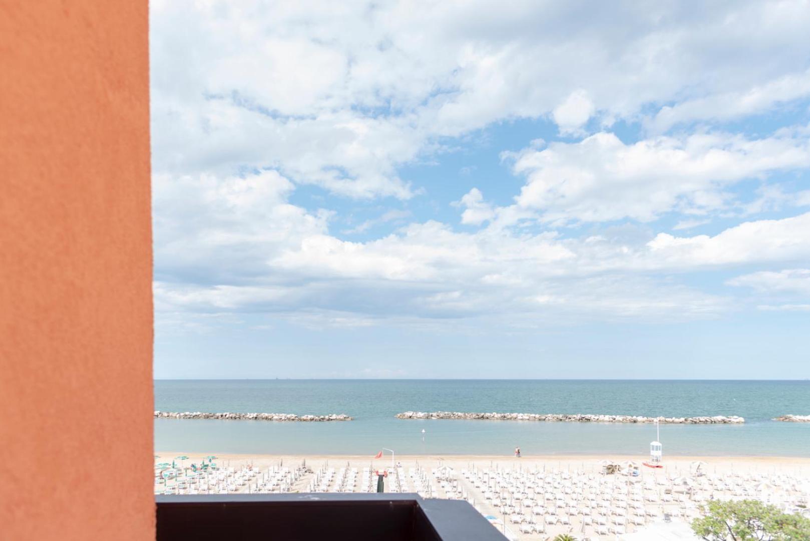 Hotel Giorgetti Orange Bellaria-Igea Marina Eksteriør bilde